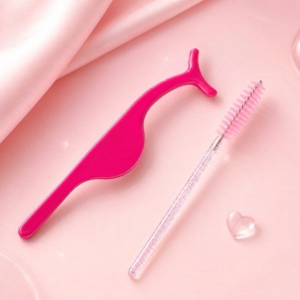 e9f3ae30-d3e7-4037-a19a-0ab13347b83d-2 Lash Tweezer & Spoolie
